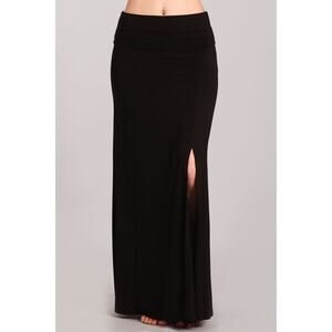 Chatoyant Basic Black Maxi Skirt Black Medium